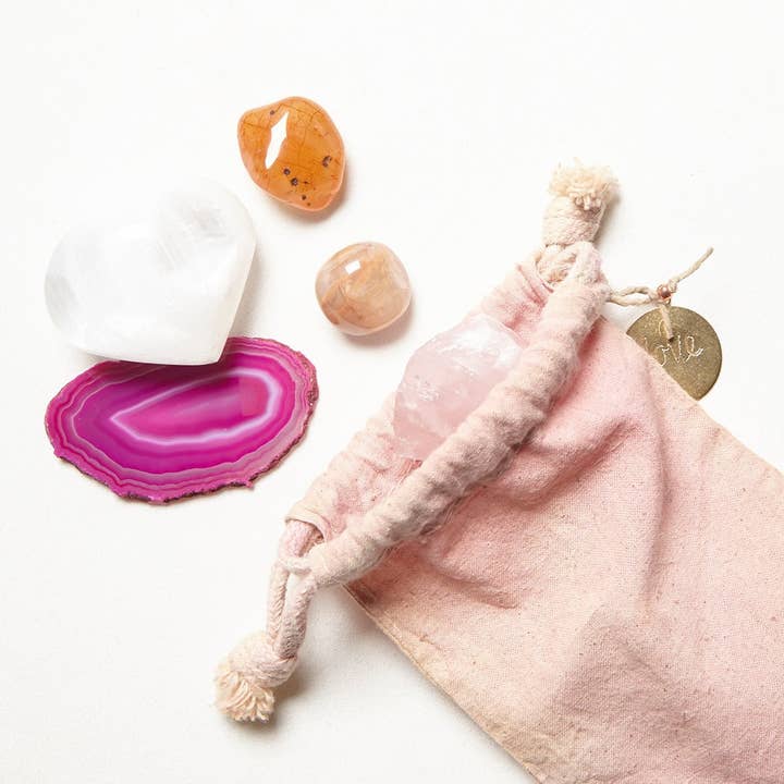 Liv Rocks - Wholesale Spiritual Stone/Crystal - LOVE Crystal Kit | Love + Friendship Crystal Gift Sets