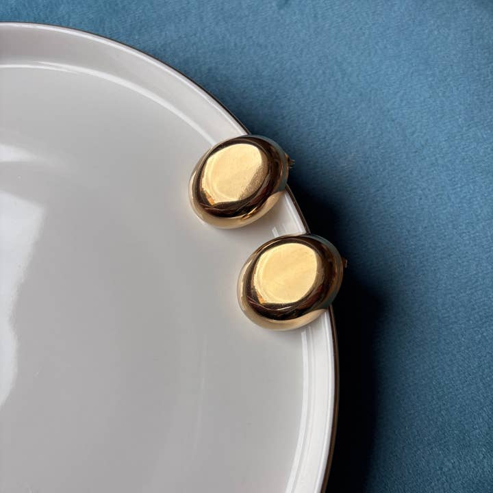 DUESTELLE ITALIA - Wholesale Hoop Earrings - Pure Gold - Oval Statement Earrings in Steel5