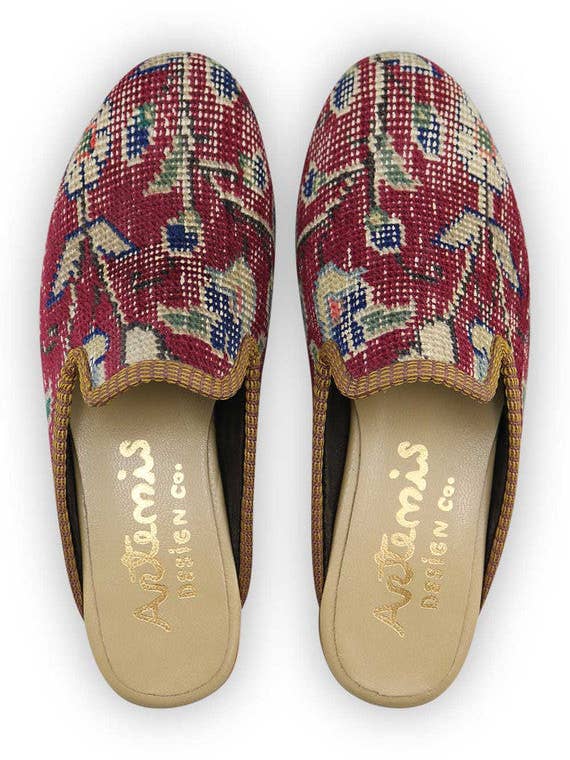 Pantoufles en moquette pour femmes - Taille 8 pour la vente par Artemis Design Co.