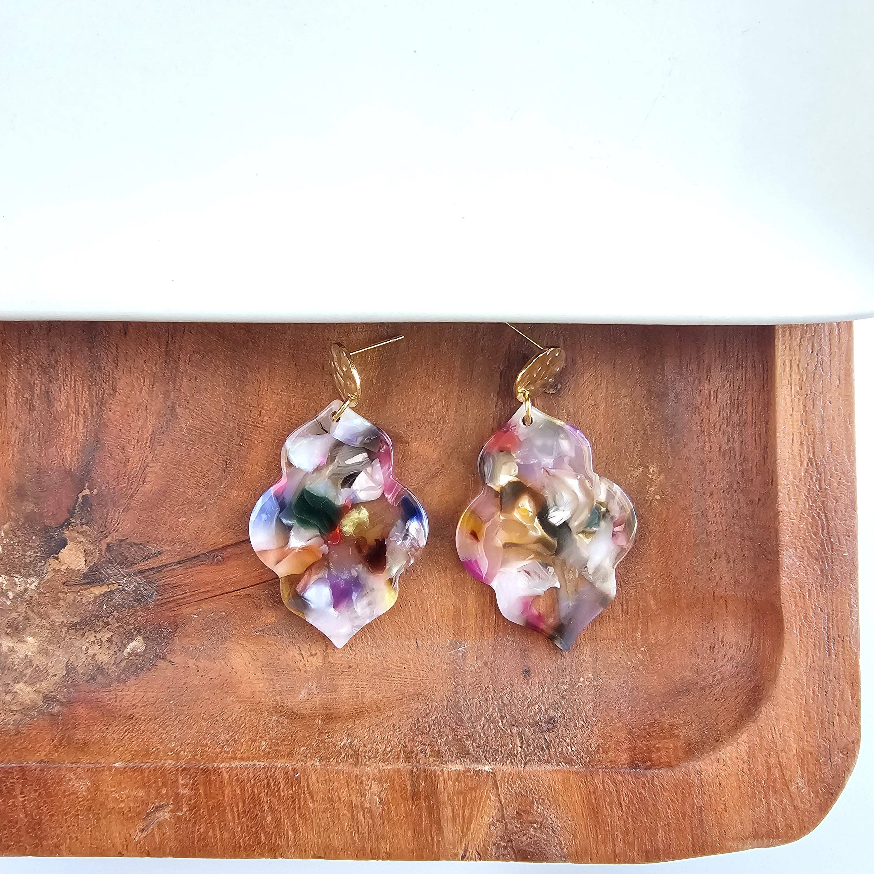 Spiffy & Splendid - Vente Boucles d'oreilles pendantes - Boucles d'oreilles Natalia - Multicolore // Bijoux, Automne7