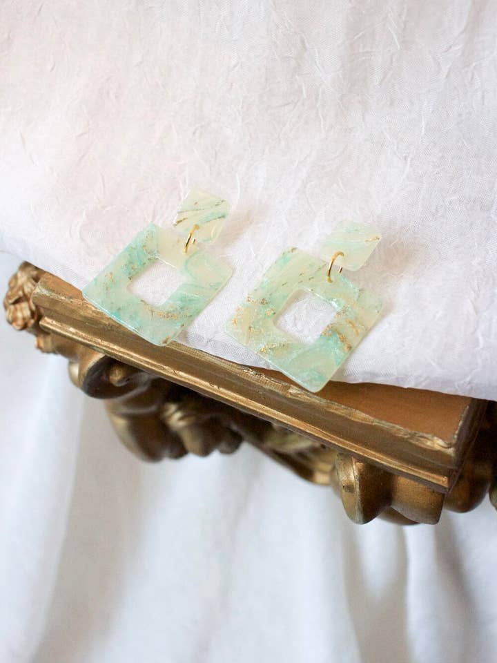 Boucles d'oreilles Thea pour la vente par Mar Designs