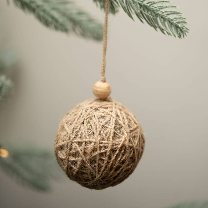 Visby Neutral Jute Ball Dekoration - Hängande Kula för wholesale av Bollywood Christmas