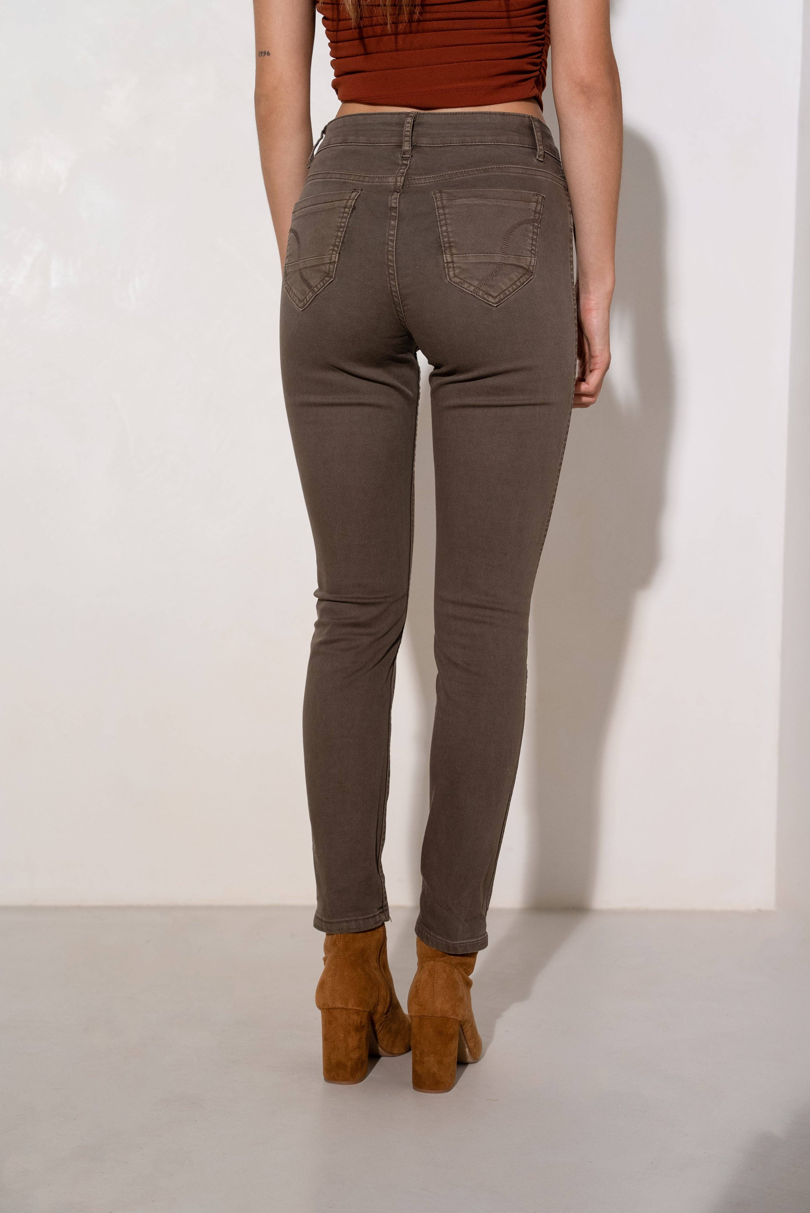 ONADO - Wholesale Pants - Women's - Estelle Taupe pants7