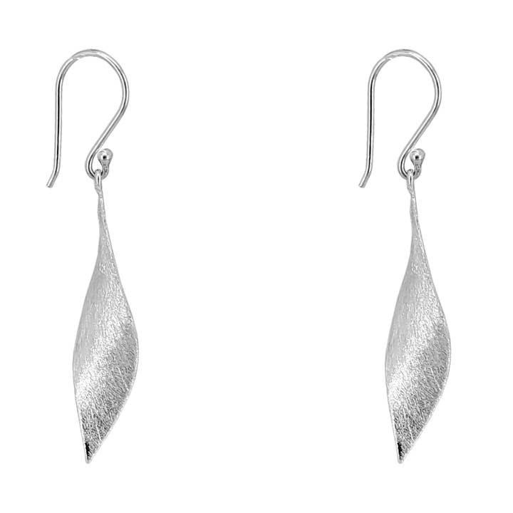 Petite Torsade Argentée Texturée Pendante pour la vente par SITA