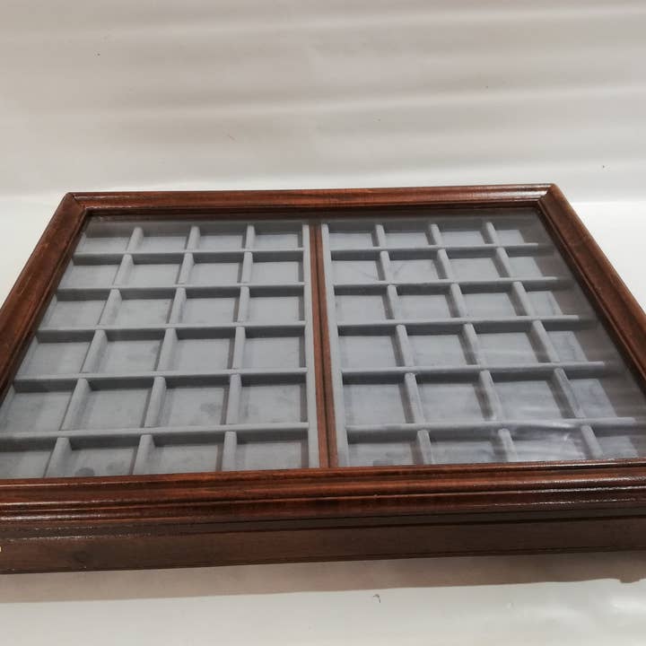 Teca vetrina espositore in legno e vetro con due per la vendita all'ingrosso da parte di Coins&More