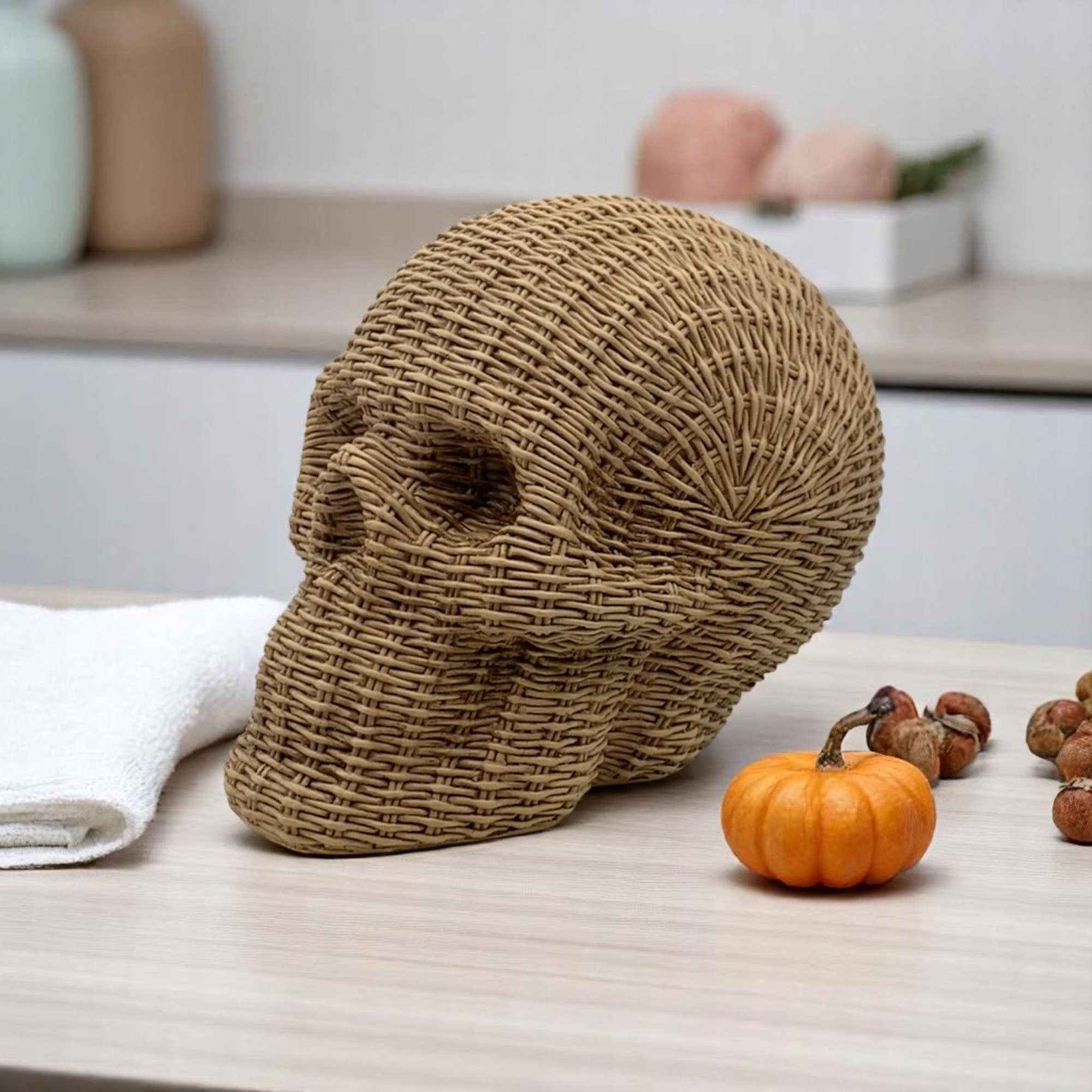 Gia Roma - Wholesale Decorative Figurine - Resin Skull Statue Rattan Halloween Gothic Home Decor Unique36