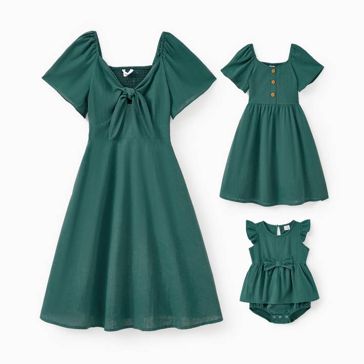 Vestido Mom and Me de muselina 100% algodón con nudos fruncidos en la espalda para venta al por mayor de PatPat