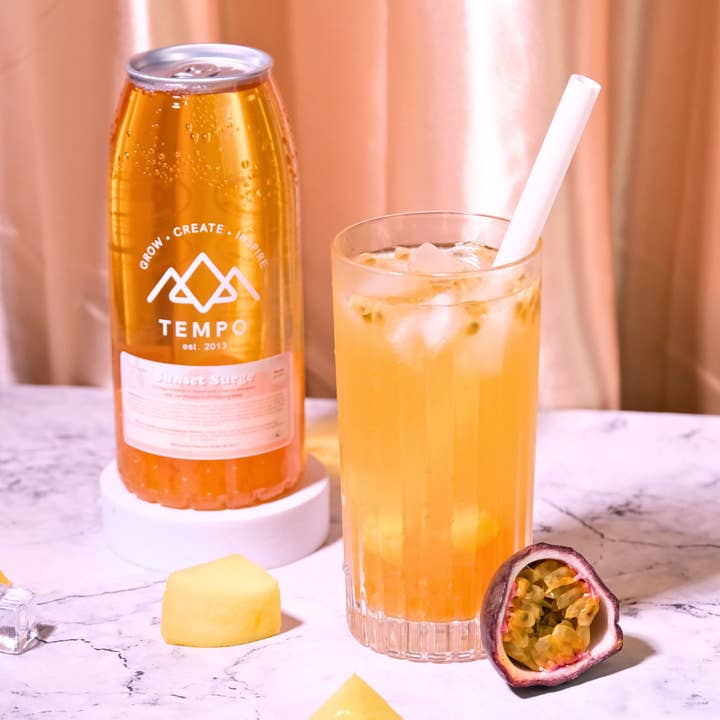 Tempo Tea Bar – wholesale Iced tea – Mango Bubble Tea With Passionfruit Popping Boba1