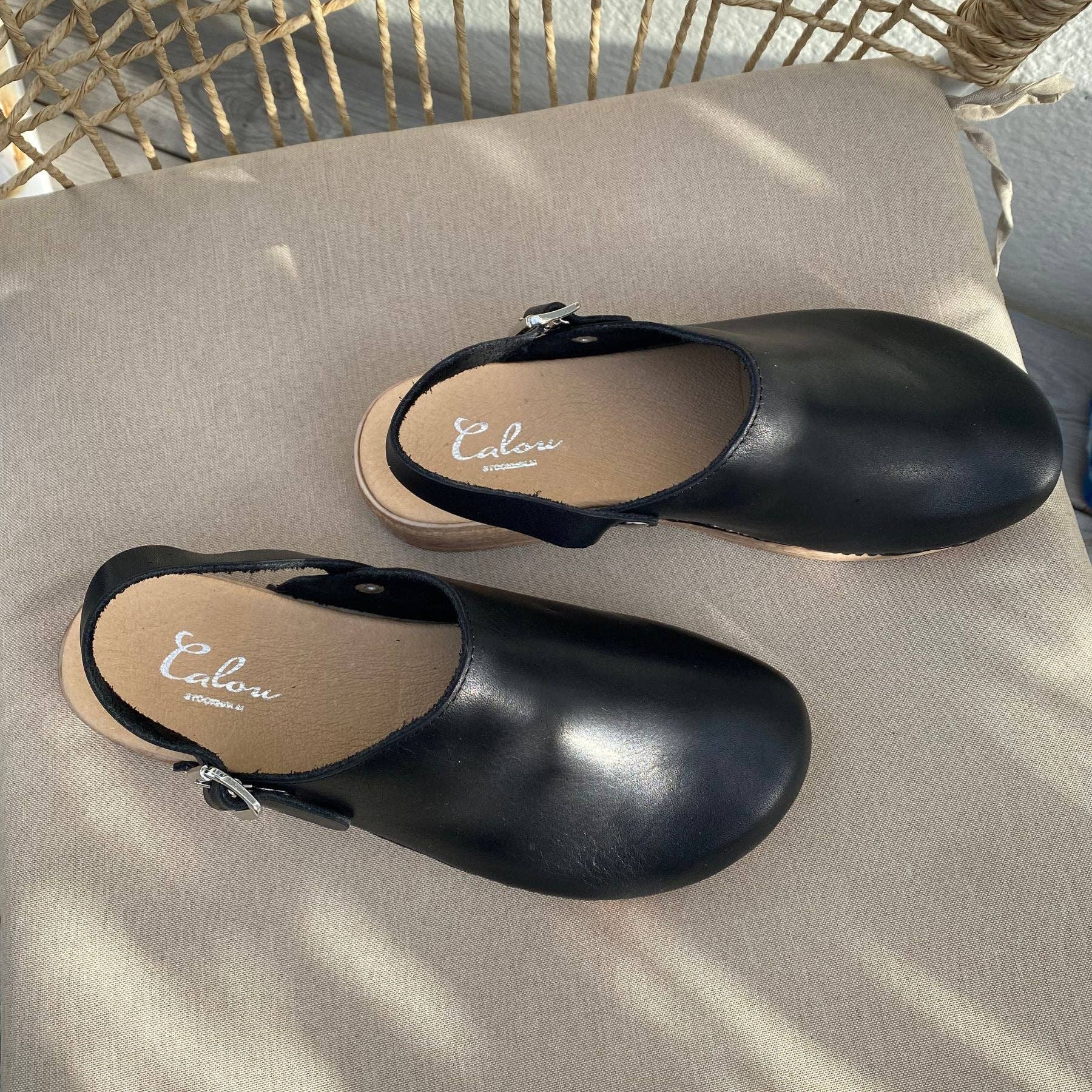 Siri Black for wholesale on Faire2