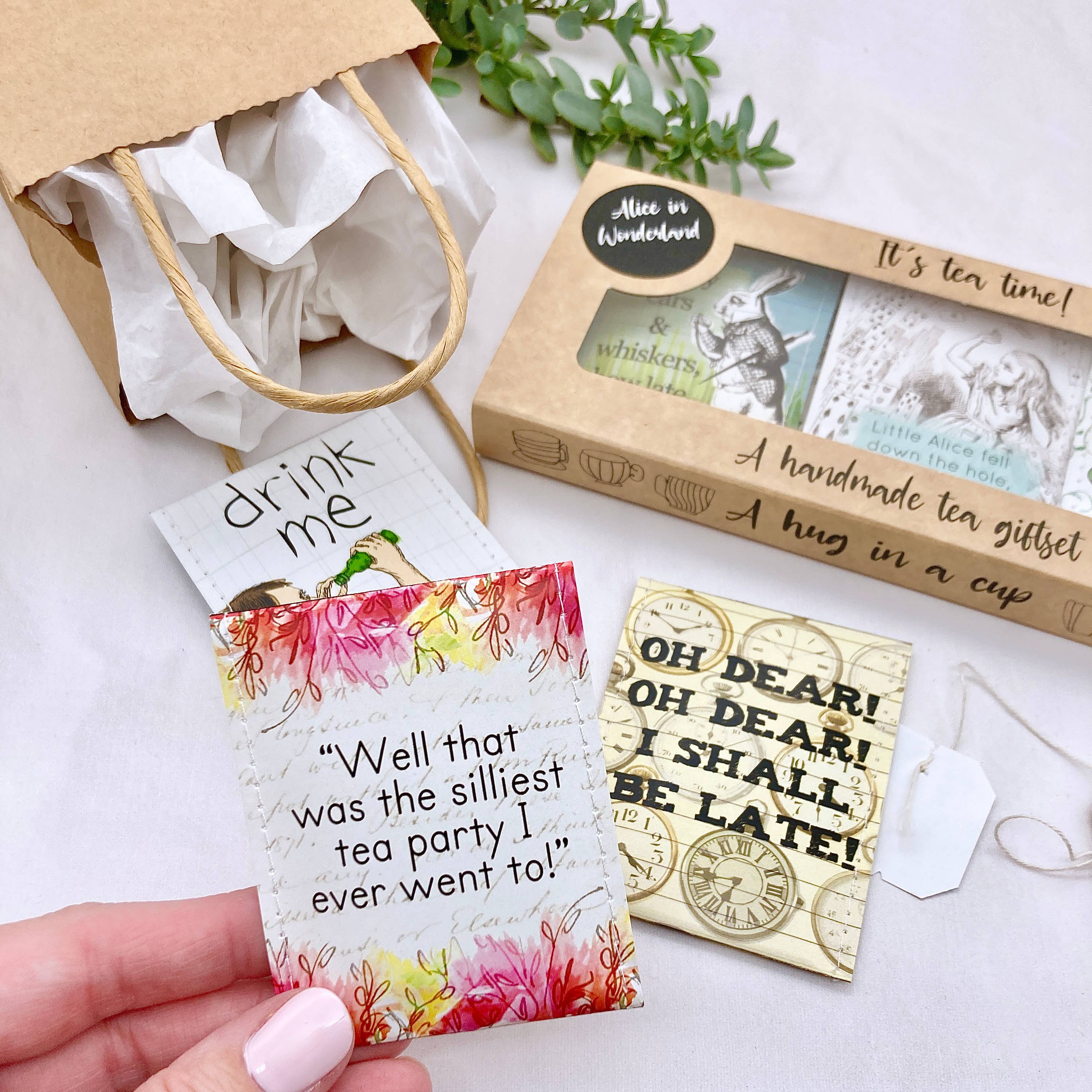 Victoria Mae Designs - Wholesale Tea Bags - Alice In Wonderland Tea Giftset8