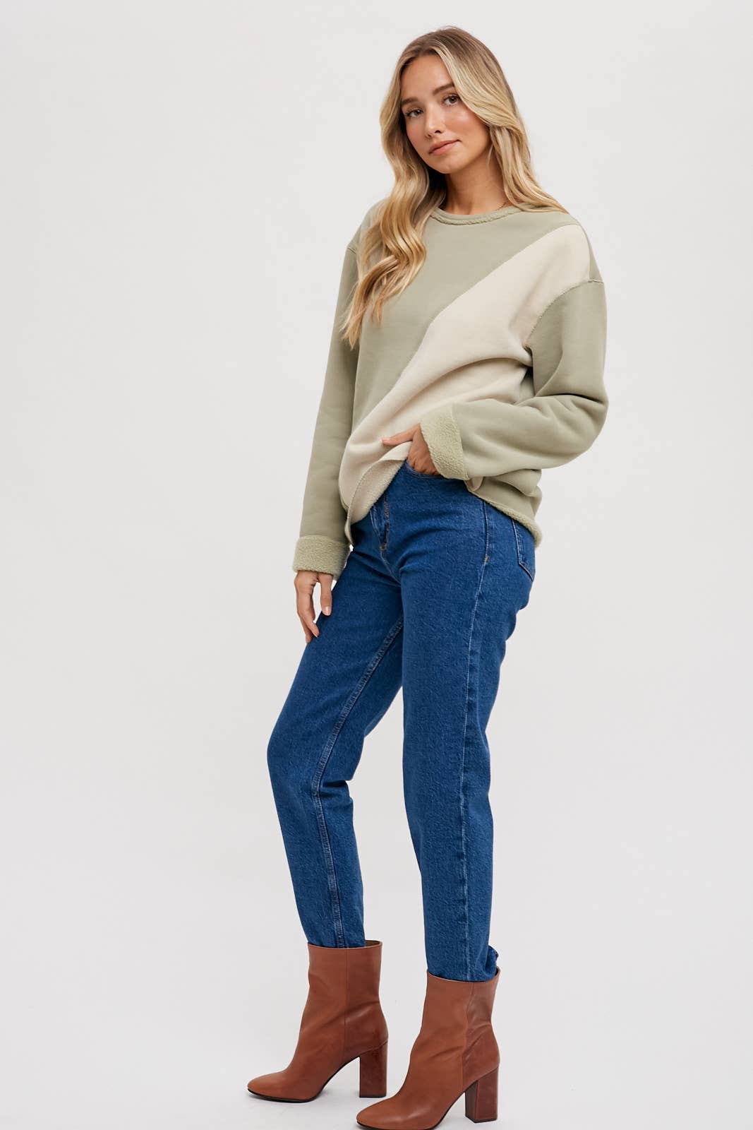 Bluivy - Wholesale Sweatshirt - Women's - COLOR BLOCK SWEATSHIRTS17