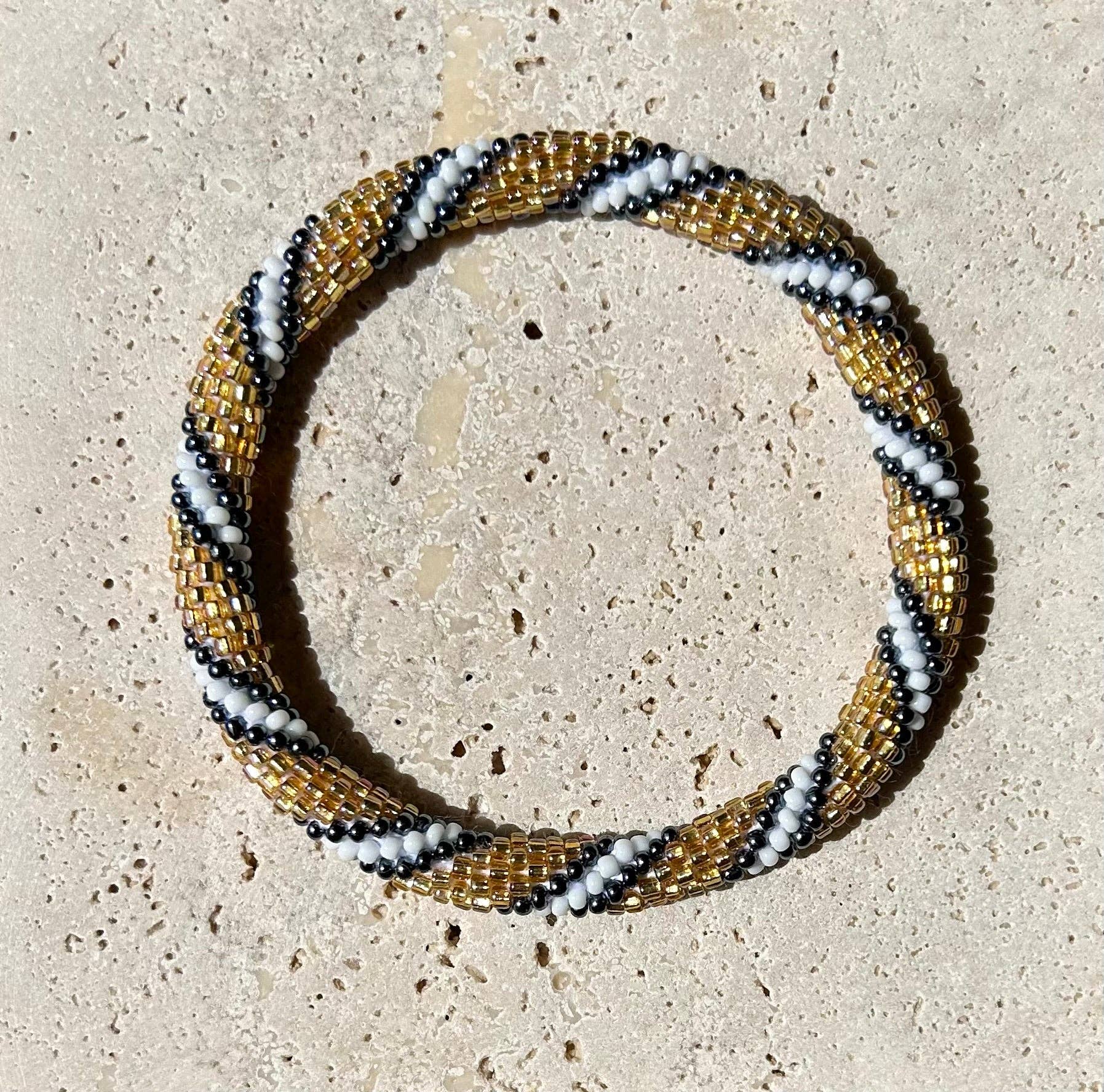 Mamie Bohéme - Wholesale Woven/Braided Bracelet - Nepali bracelet8