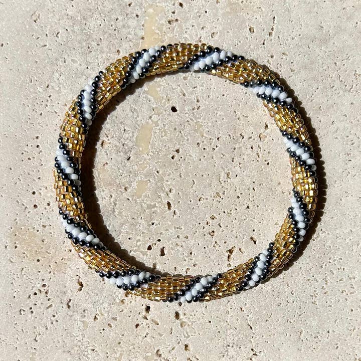 Mamie Bohéme - Wholesale Woven/Braided Bracelet - Nepali bracelet8