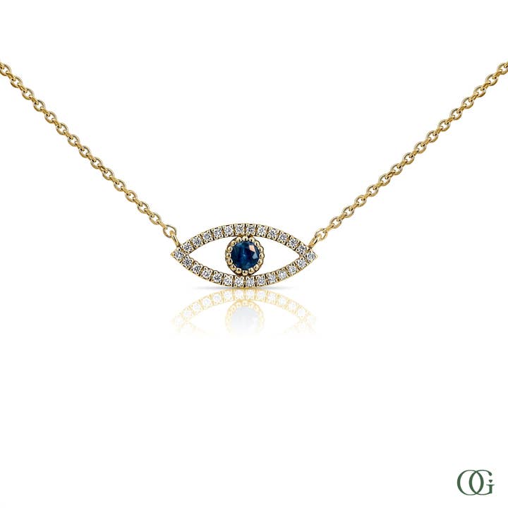 Ciondolo con Occhio di Malocchio in Zaffiro Blu e Diamante Coltivato in Laboratorio (0,15 CTW) per la vendita all'ingrosso da parte di Orchid Gems Fine Jewelry