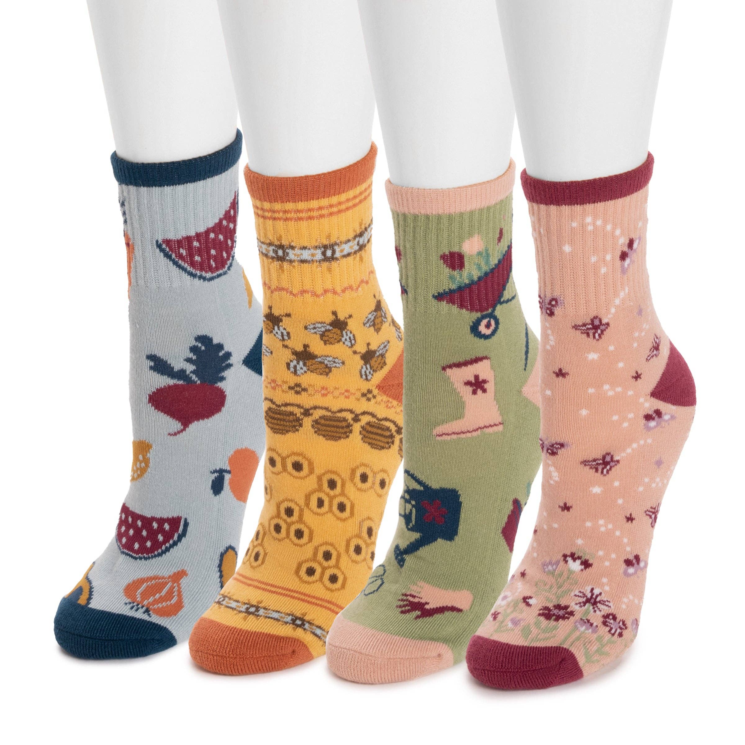 Muk Luks - Wholesale Socks - Women's - Women's 4 Pack Quarter Crew Novelty3