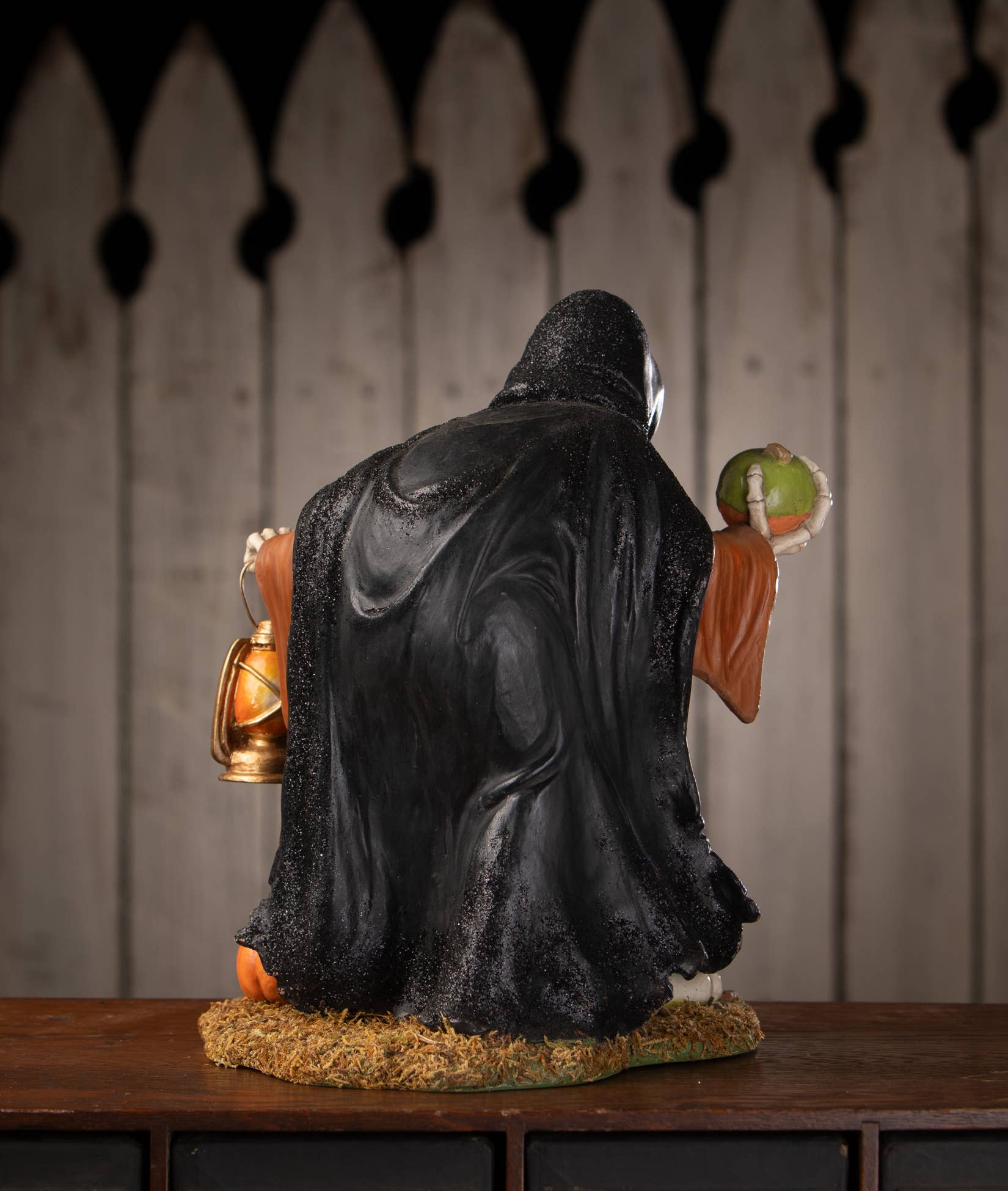 Bethany Lowe Designs - Wholesale Decorative Figurine - Igor Skeleton2