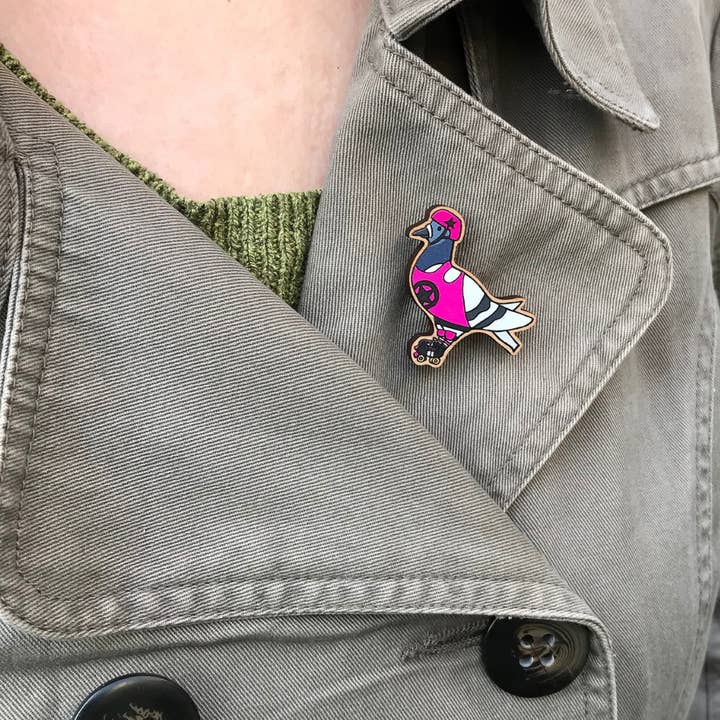 Loadofolbobbins - Wholesale Lapel Pin/Button - Roller Derby Pigeon Coosplay Lapel Pin1