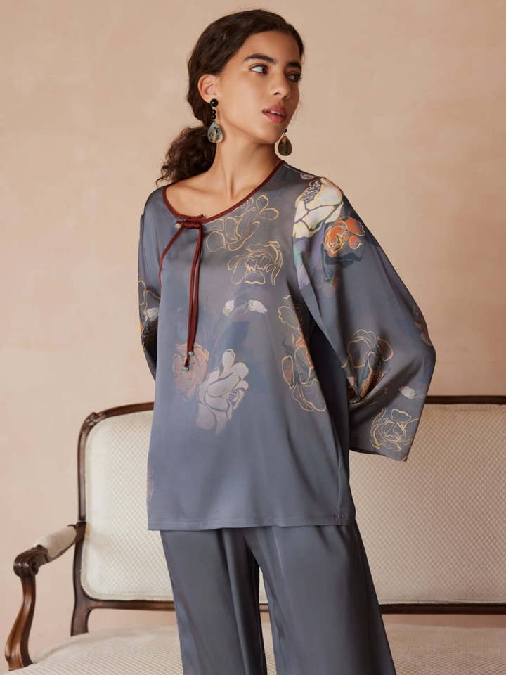 Gris Ensemble de Pyjama Vintage Asiatique à Motif Floral de Pivoine 2 Pièces en vente sur Faire5