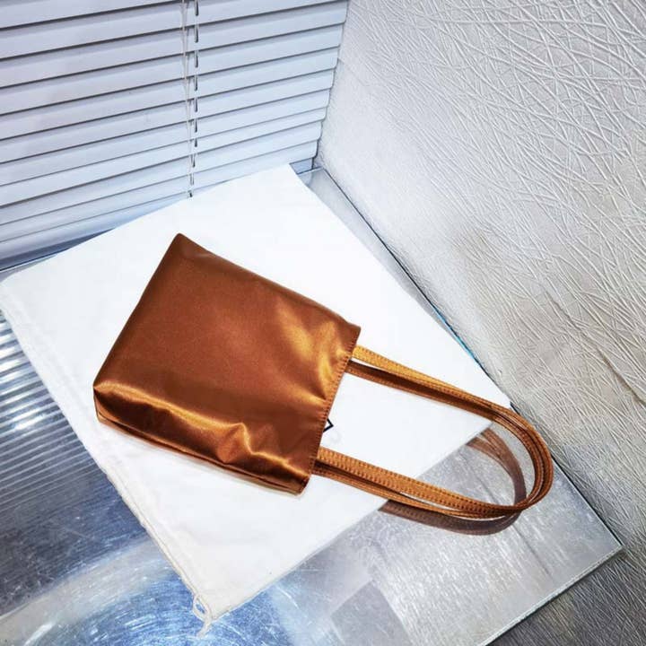 SueSilkHK – wholesale Shoulder bag – women's – Elegant Vintage Style Satin Colorblocking Women's Bag - With Featured Synthetic Fabric18