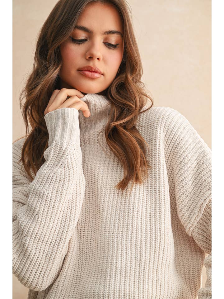 CRÈME T1467 HAUT À COL MONTANT EN CHENILLE en vente sur Faire3