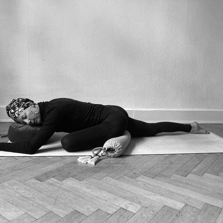 reinc. - Wholesale Yoga Block/Bolster - Organic yoga travel pillow, Summer Vibes Mallorca red4