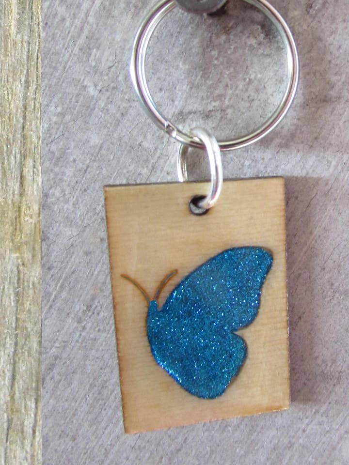 Blue Crush Schmetterling Schlüsselbund für den Großhandel von The Dainty Diva Jewelry