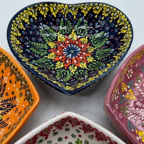 Natto USA - Wholesale Bowl - Heart Bowls 6" * SPECIAL DISCOUNT * $8.95 *1