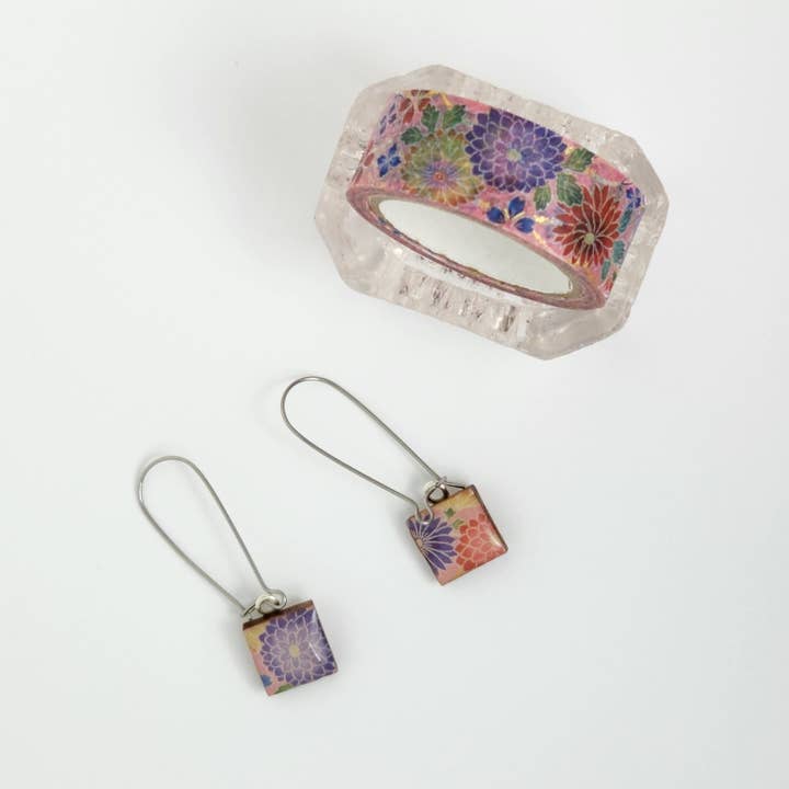 Vierkante oorbellen van Washi Tape Mum met bengeltjes voor wholesale door Sweet Space Studio