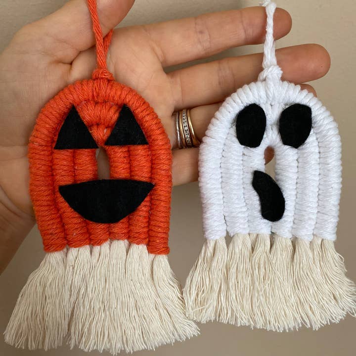 Macra-Made With Love - Wholesale Ornament - Macramé Ghost & Pumpkin Halloween Decorations1