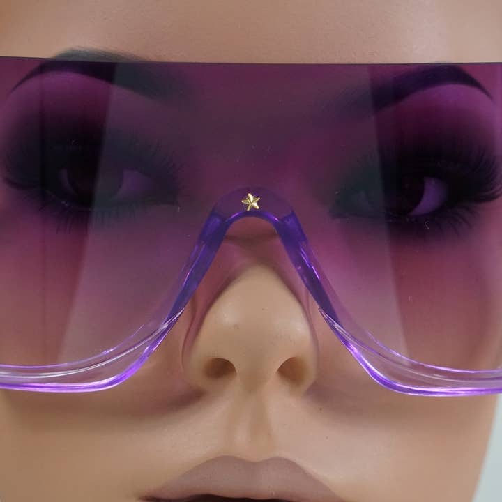 The Shade Valley - Wholesale Sunglasses - Women's - No Pics Please 📸9