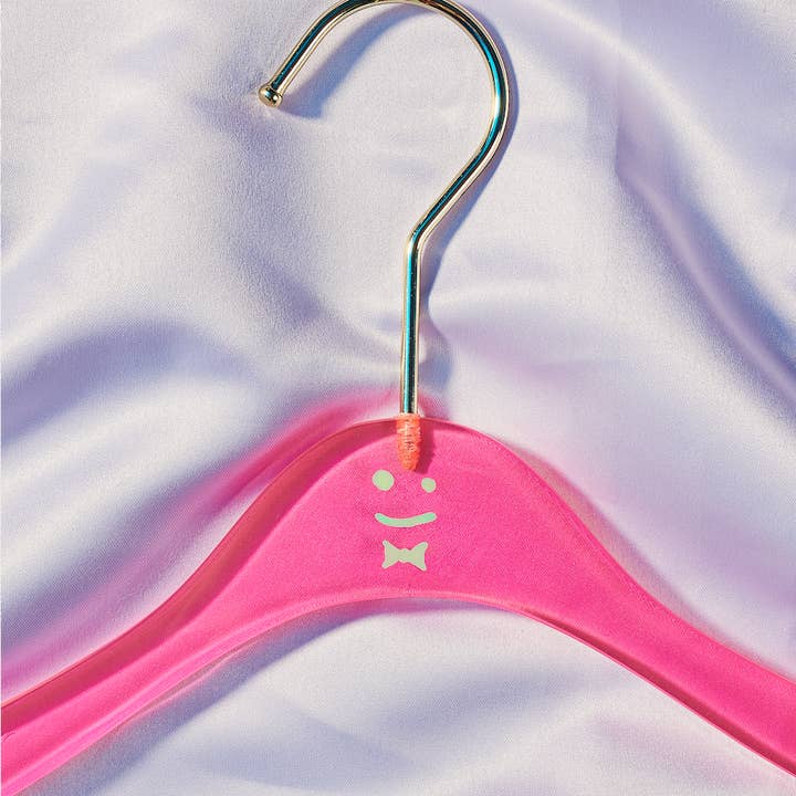 Staff - Wholesale Clothes Hangers - The Hangers6