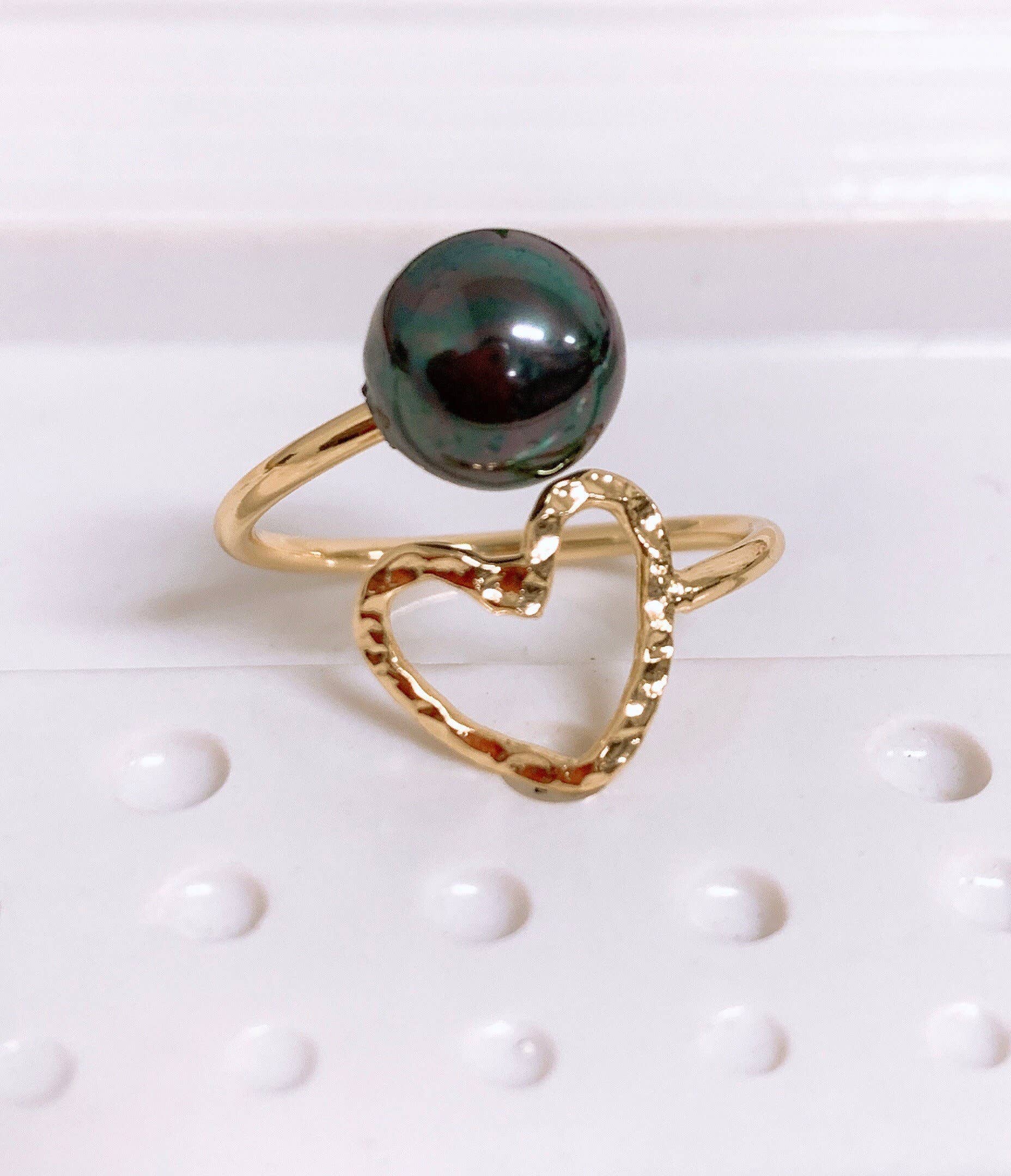 Anela's Jewelry - Wholesale Cocktail/Statement Ring - Hawaiian Hamilton Gold Double heart ring with gray black pea0