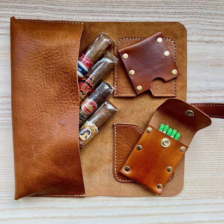 A. M. Aiken - Wholesale Humidor/Cigar Accessory - 4 Cigars Drum-Dyed Leather Cigar Case2