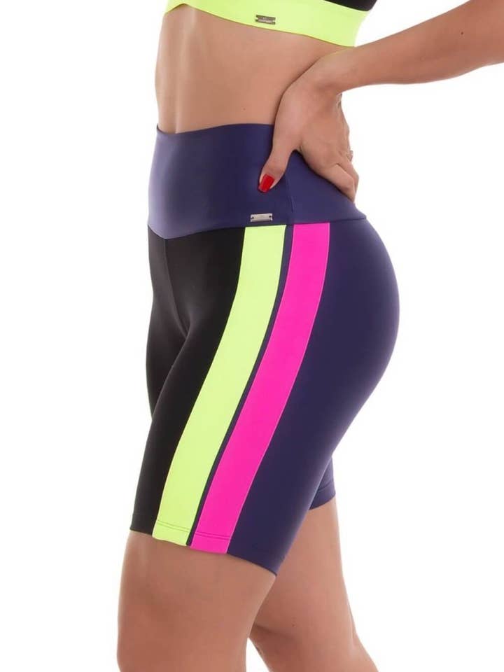 Pantalones cortos Emana Dominant Length para venta al por mayor de Nova Cabana Activewear