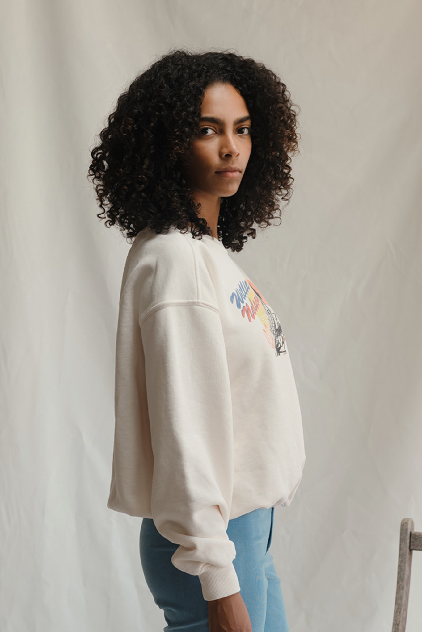 People Of Leisure - Wholesale Graphic Sweatshirt - Women's - Willie Nelson Bloody Mary Morning Sweatshirt2