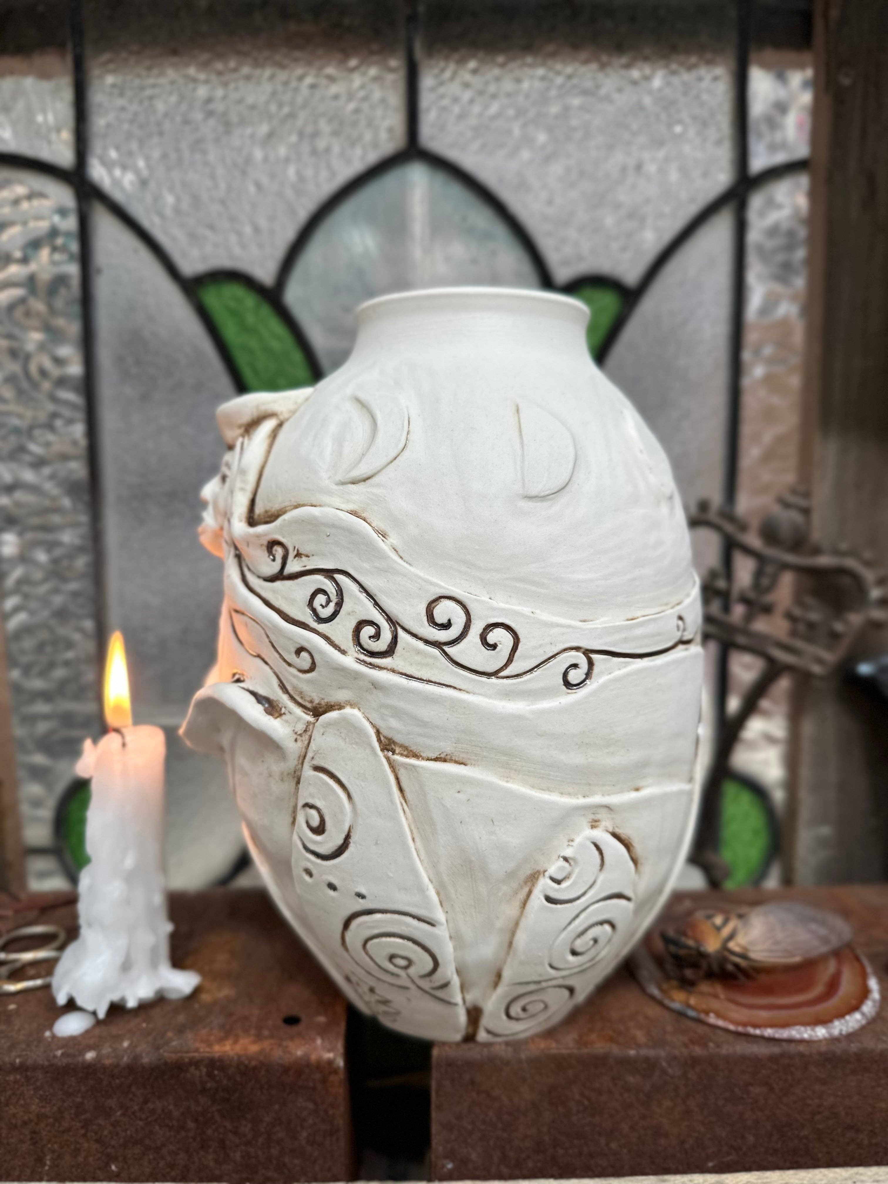 Carys Martin Ceramics - Wholesale Vase - 🌿 Keeper of the Labyrinth - Porcelain Vase2