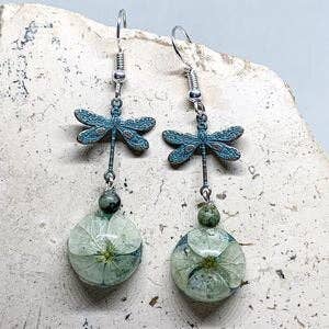 Vivian Treasury - Wholesale Dangle Earrings - Real Hydrangea Dragonfly Earrings