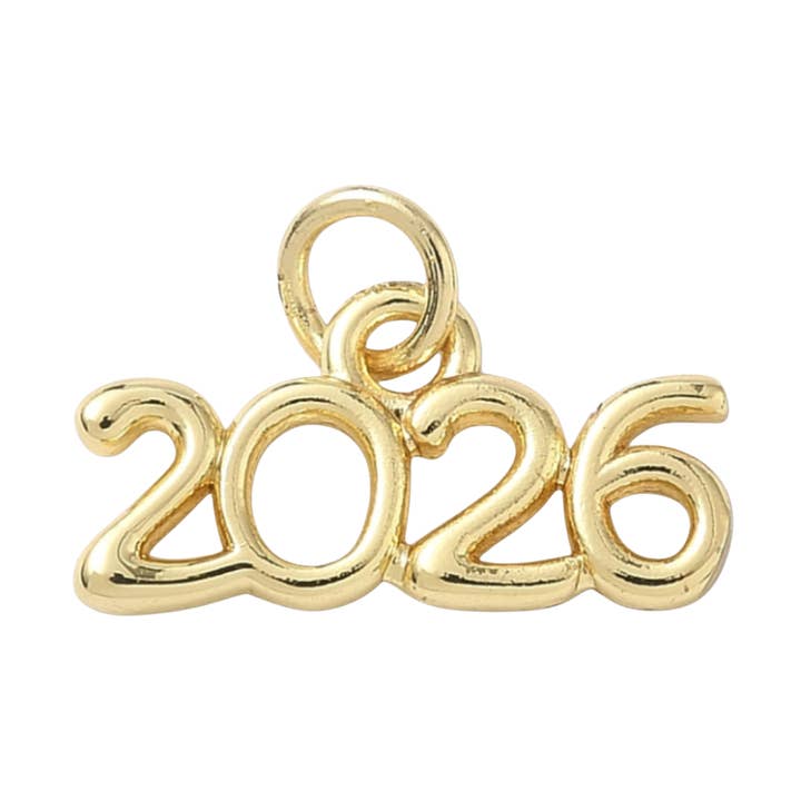 18k forgyldt messing år 2026 charm for engroshandel hos Love, Paige Designs