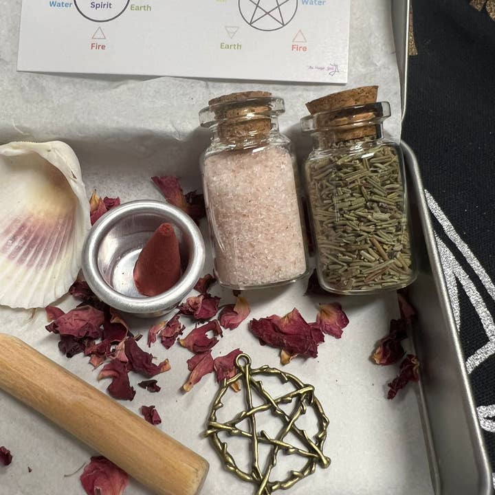 The Purple Spell – wholesale Craft supplies – Witch Travel Altar Kit - Spell Kit for Spells and Ritual1
