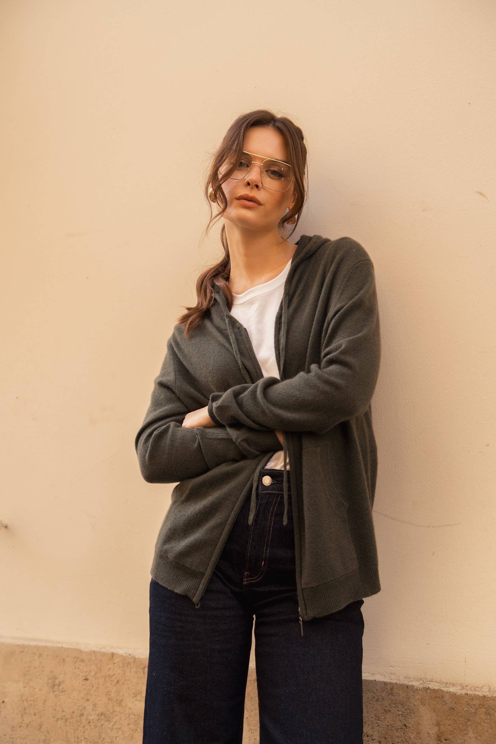 jw.atelier - Vente Sweat à capuche – femme - Gilet 100% cachemire zippé à capuche24