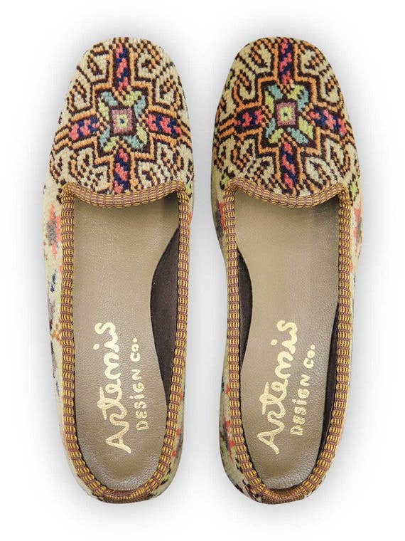 Women's Carpet Loafers - Size 8.5 for wholesale by Artemis Design Co.