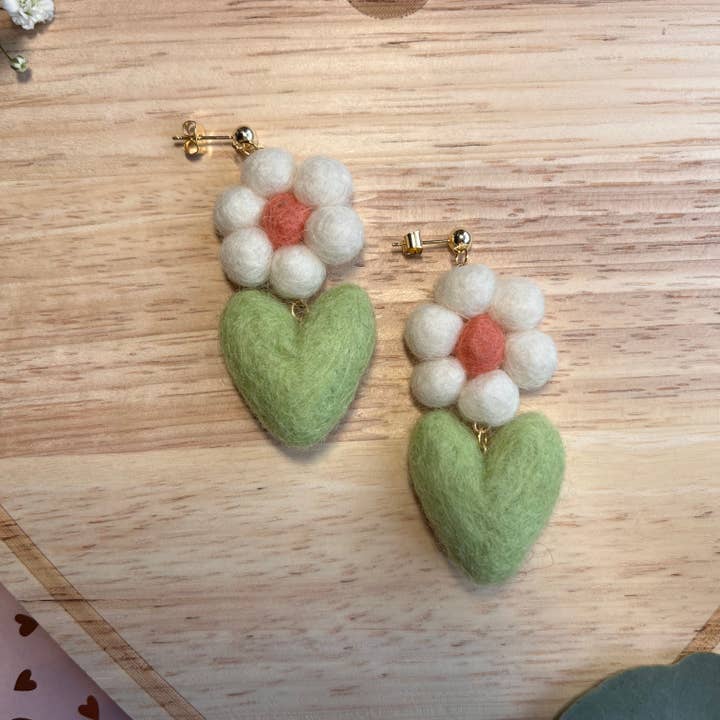 Honey Loom Designs - Wholesale Dangle Earrings - Blooming Heart Felt Spring Earring1