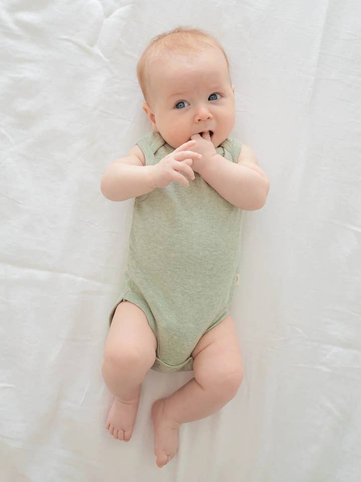 Lūmmi in Colour Babywear - Wholesale Clothing set – Baby - Organic Cotton 6PC Essentials Set - Heather Sage Green4