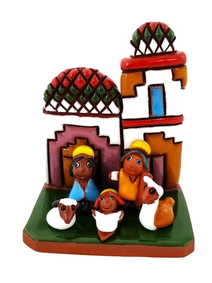 Crèche en céramique avec église pour la vente par Sedona Spirit