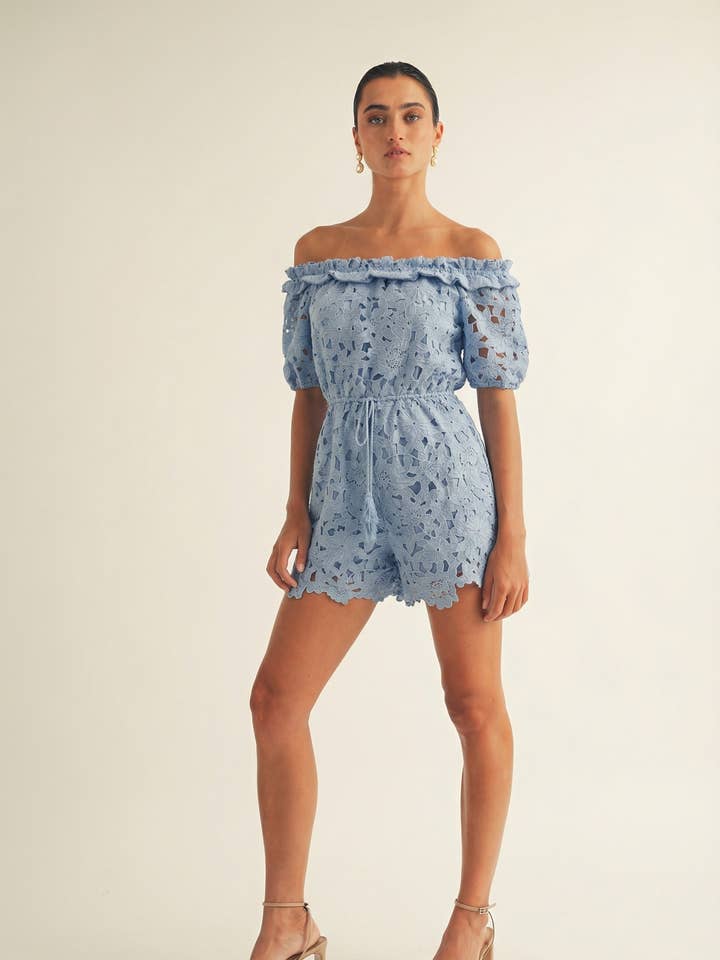 Romantisk axelbandslös spetsromper för wholesale av JUST ME