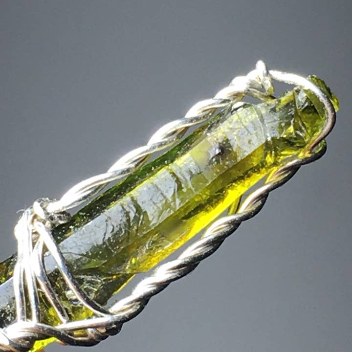 Green Zincite Pendant 925 Sterling Silver Crystal for wholesale by Wildheart Crystals