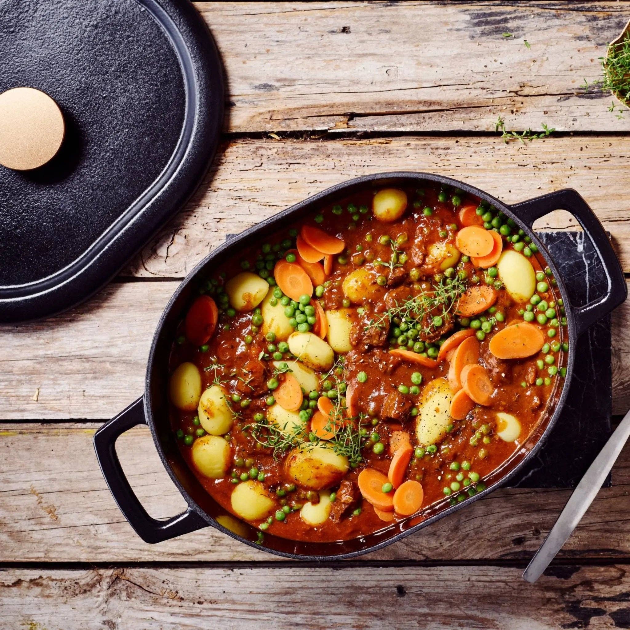 Alva Cookware - Wholesale Cooking Pot - Nori Oval Dutch Oven — 6 QT.1