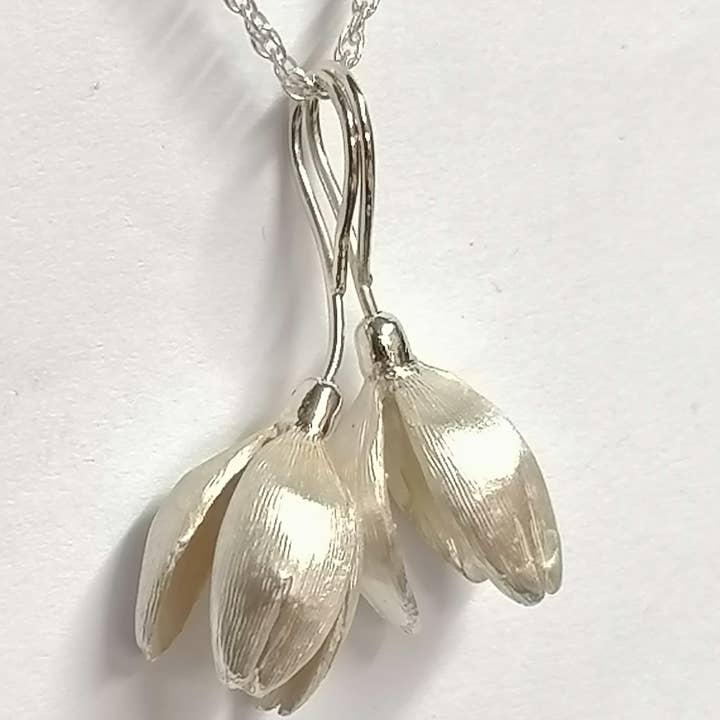 Andrew O'Dell Jewellery – wholesale Pendant/charm necklace – Double Snowdrop pendant