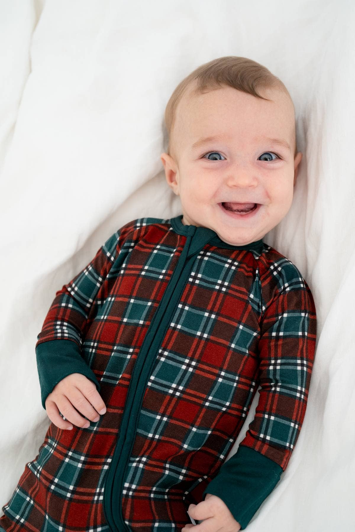 Boosh Baby - Wholesale Sleepsuit - Baby - Classic Christmas Plaid Boys Pajamas 🎁✨| Convertible Zippy1