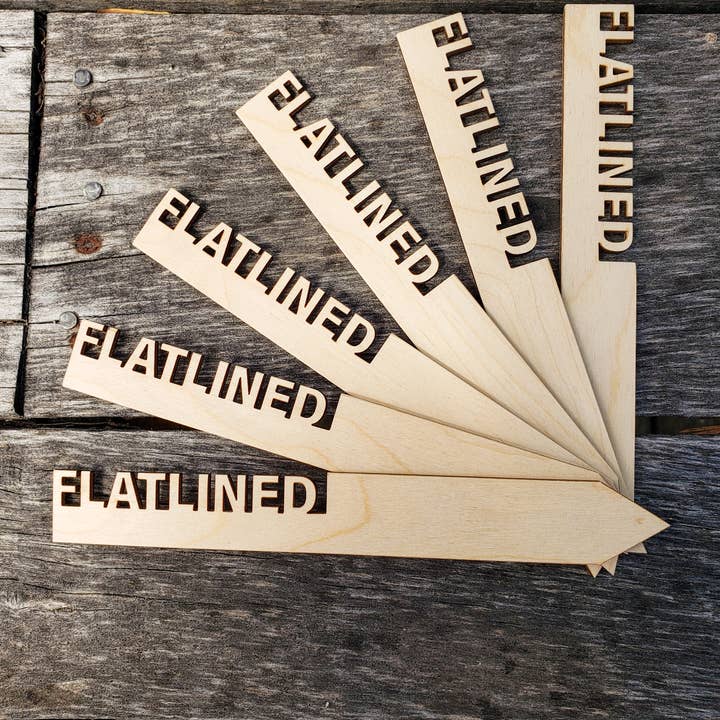 Paquete de 6 estacas de jardín «FLATLINED» para venta al por mayor de The Rural Home